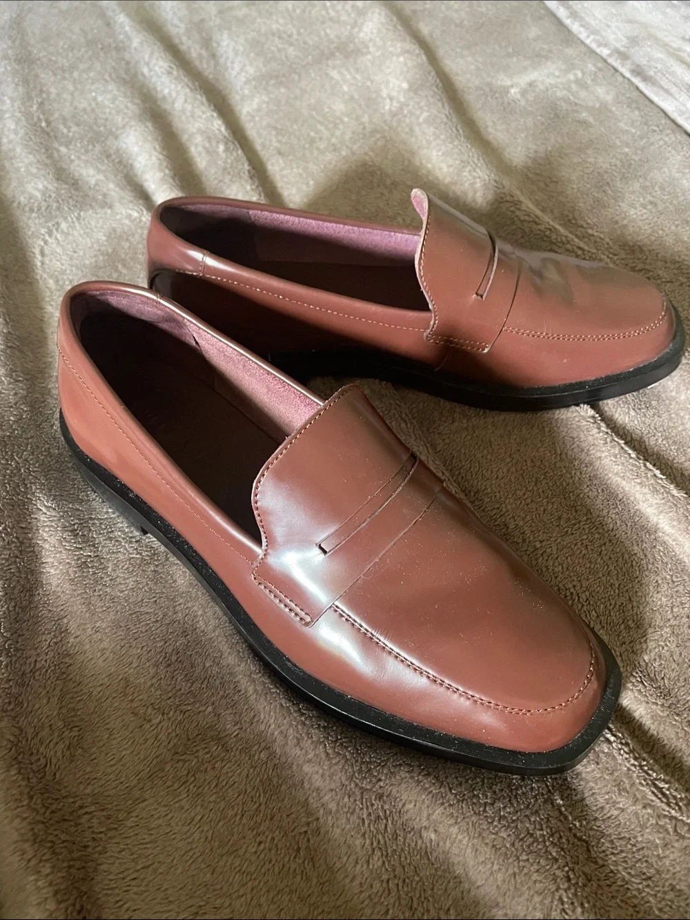 Everlane Chestnut Leather Penny Loafers - Picture 2 of 7